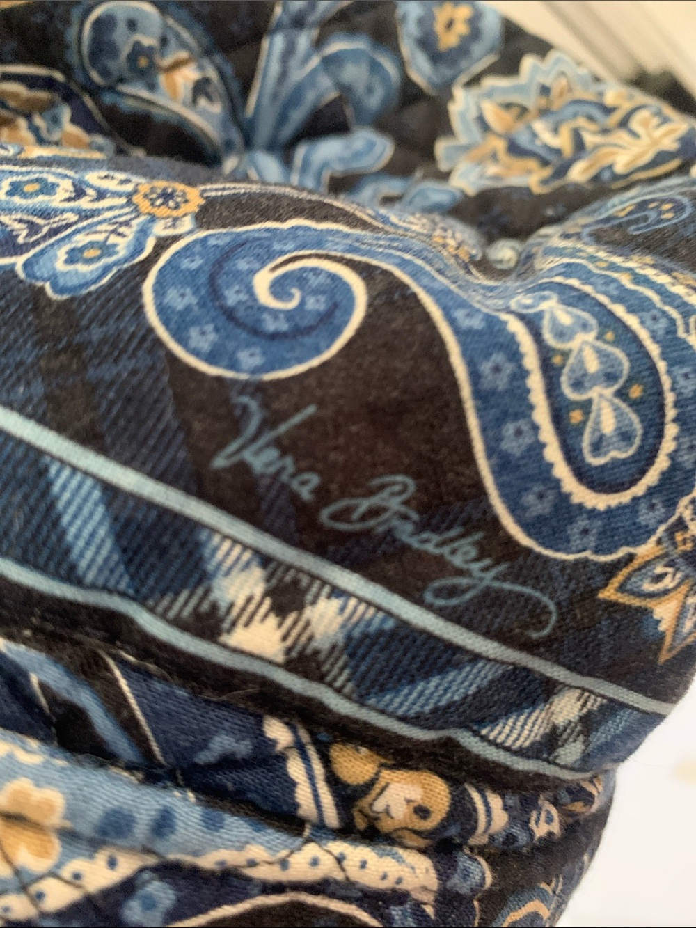 Vera Bradley Windsor Navy Blue Small Duffle Bag FLAW - Picture 9 of 10